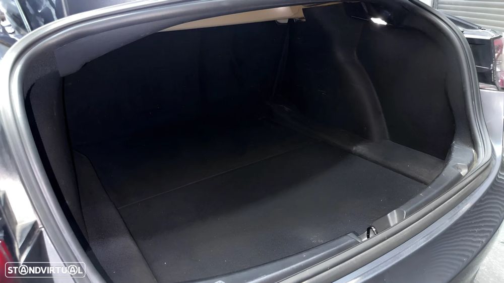 Tesla Model 3 Performance Dual Motor AWD - 12
