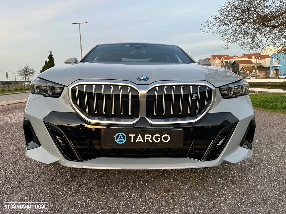 BMW i5 eDrive40 Pack Desportivo M - 12