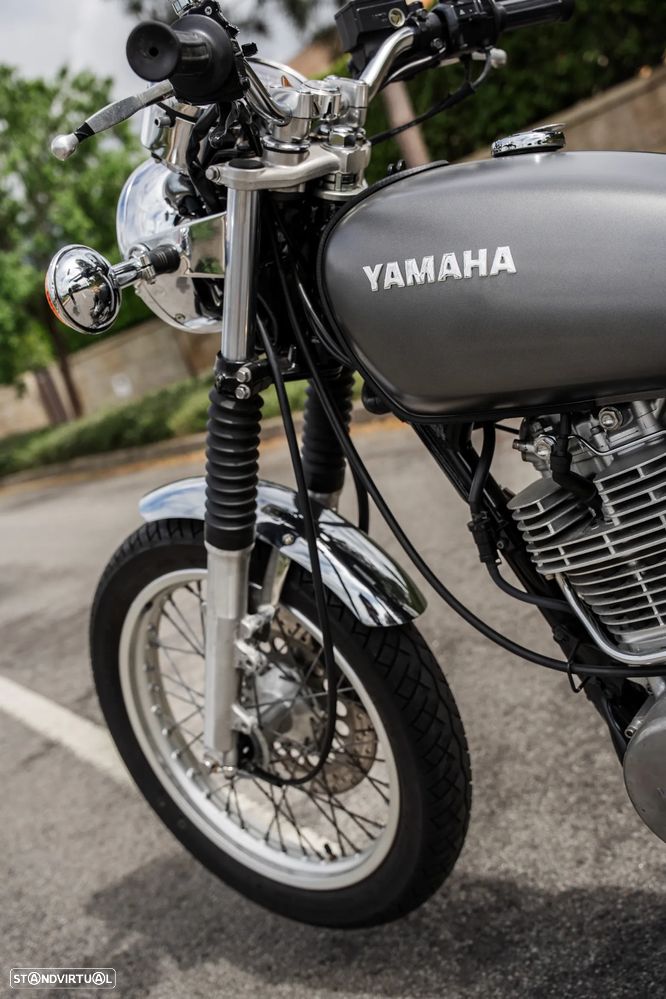 Yamaha SR 400 - 5