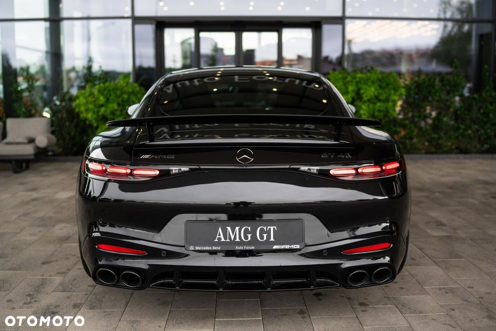 Mercedes-Benz AMG GT - 6