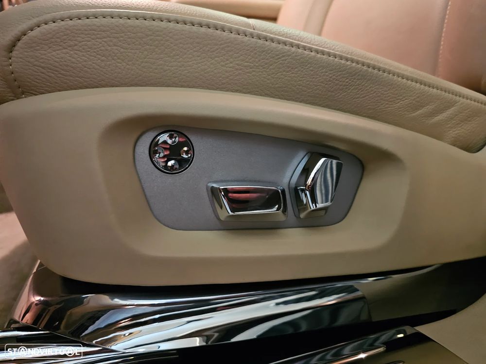 Rolls Royce Ghost - 58