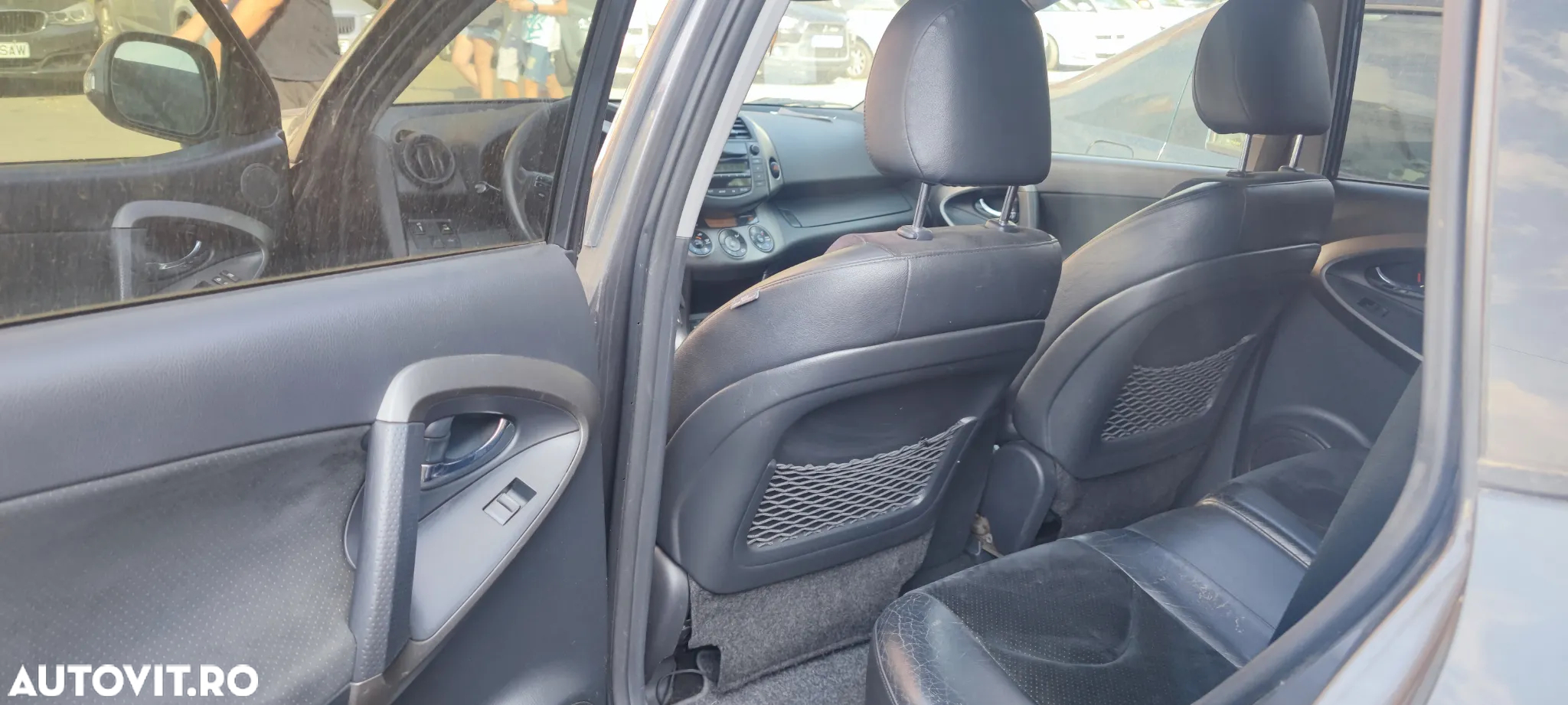 Toyota RAV4 2.2L D-CAT A/T Executive - 4