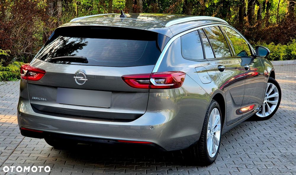 Opel Insignia 2.0 CDTI Exclusive S&S - 10