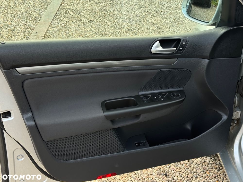 Volkswagen Golf 1.9 TDI Trendline - 22