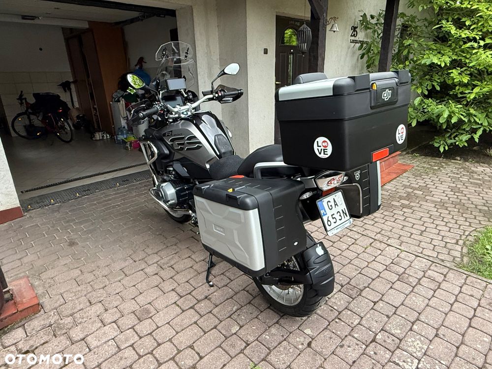 BMW R - 7