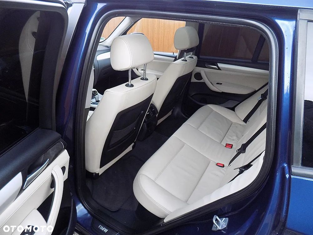 BMW X3 xDrive30d Advantage - 6