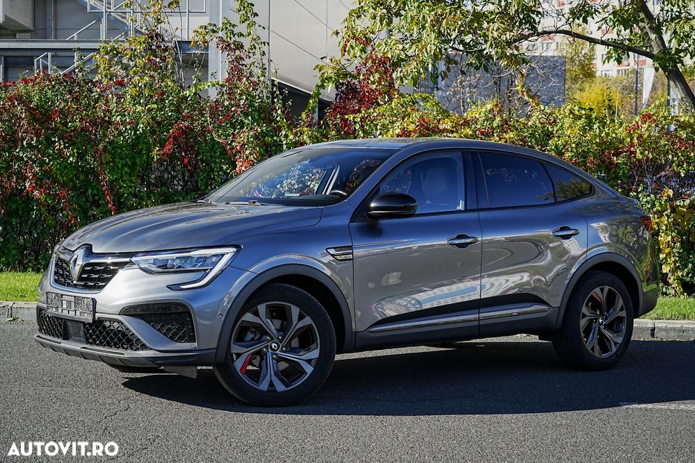 Renault Arkana E-TECH Hybrid RS Line - 1