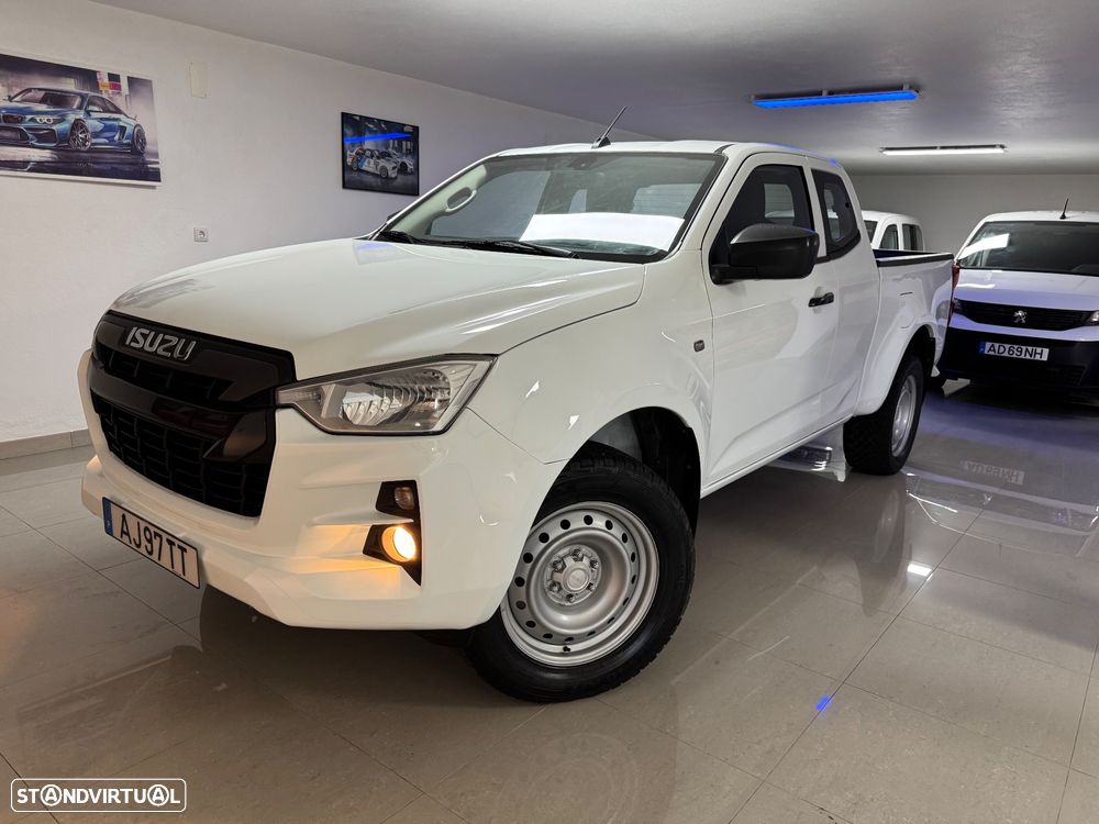Isuzu D-MAX 1.9 DDi 4X4 IVA DEDUTÍVEL X-CAB LONG 3LUG.