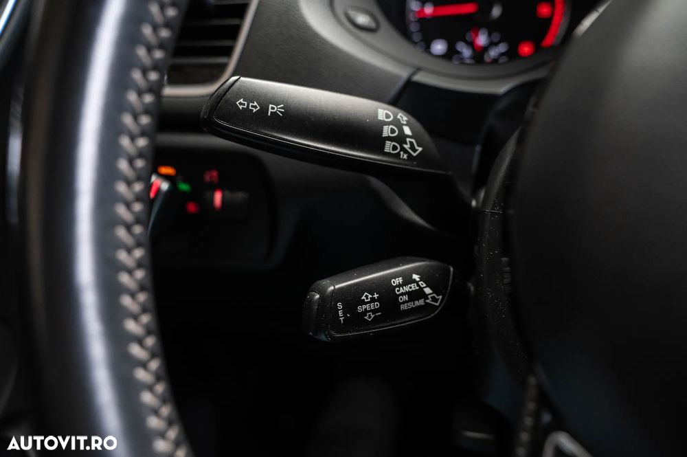 Audi Q3 2.0 TDI Quattro S tronic sport - 28