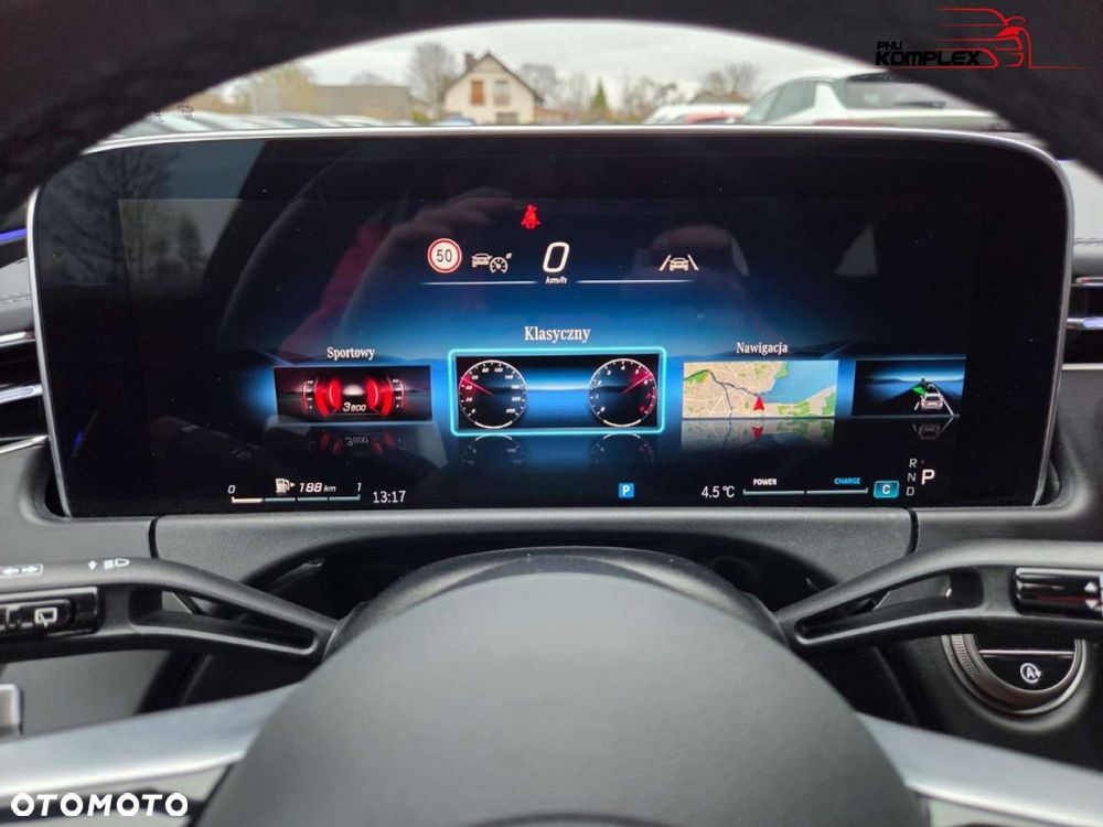 Mercedes-Benz Klasa E - 26