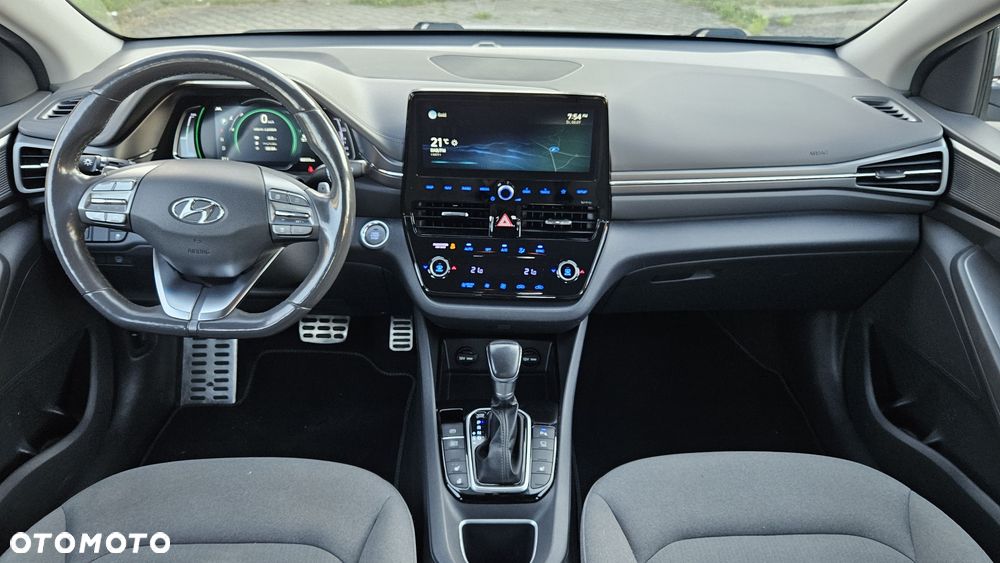 Hyundai IONIQ - 6