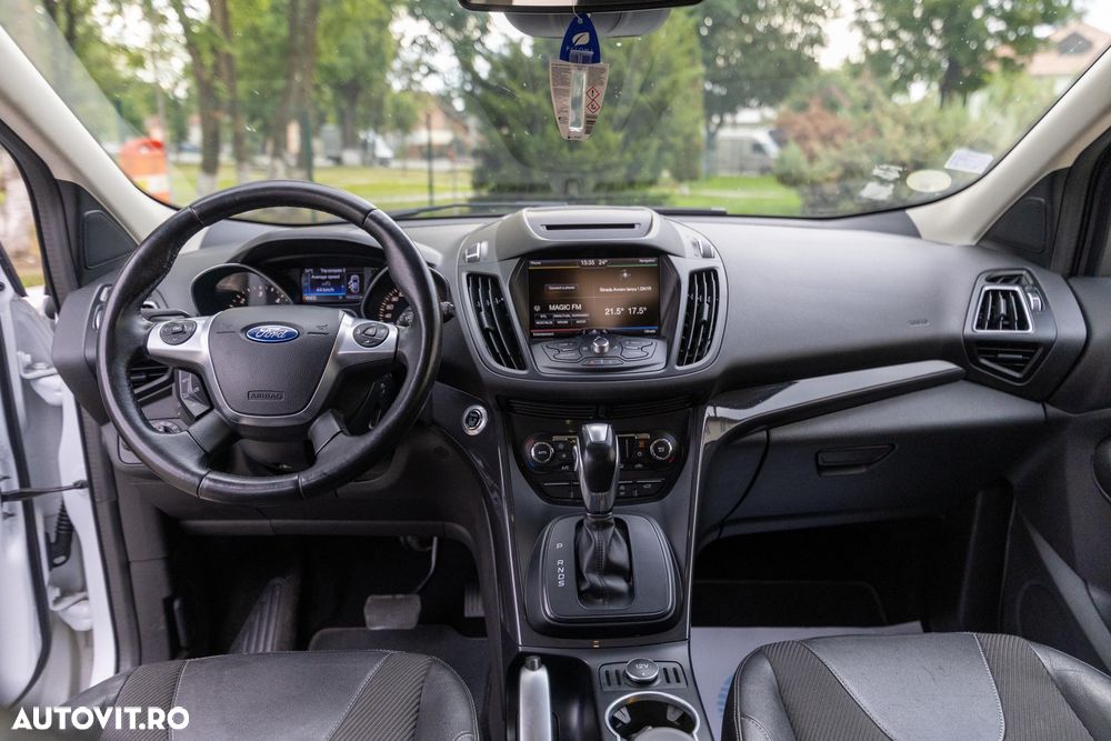 Ford Kuga 2.0 TDCi 4x4 Aut. Titanium - 11