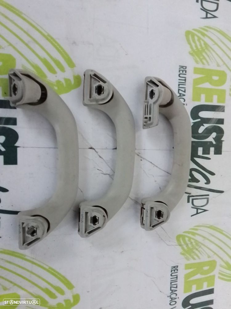 Pega De Teto Fr Esq Volkswagen Polo (9N_) - 2