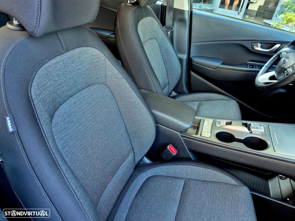 Hyundai Kauai 39 kWh Executive - 22