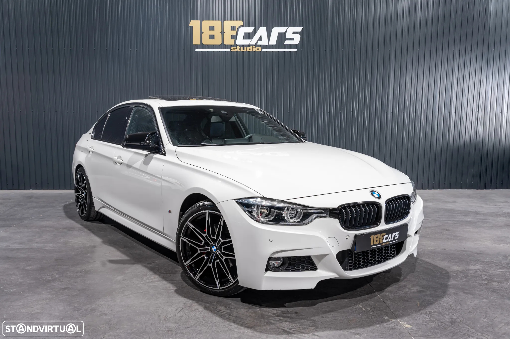 BMW 330 e iPerformance Pack M - 44