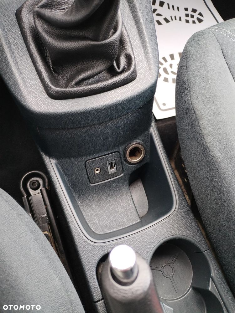 Ford Fiesta - 31