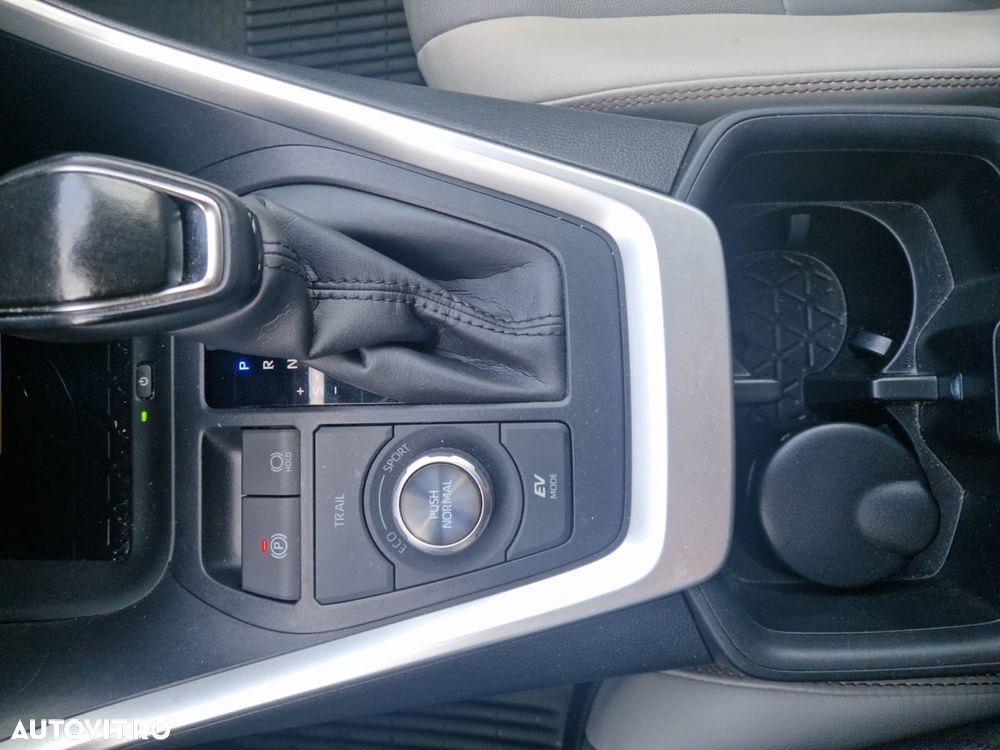 Toyota RAV4 2.5 VVT-iE 4x4 Dynamic - 21