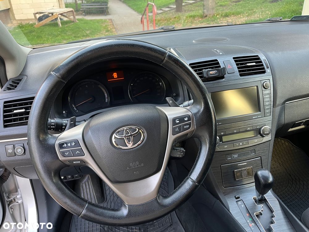 Toyota Avensis 2.0 Sol plus MS - 15
