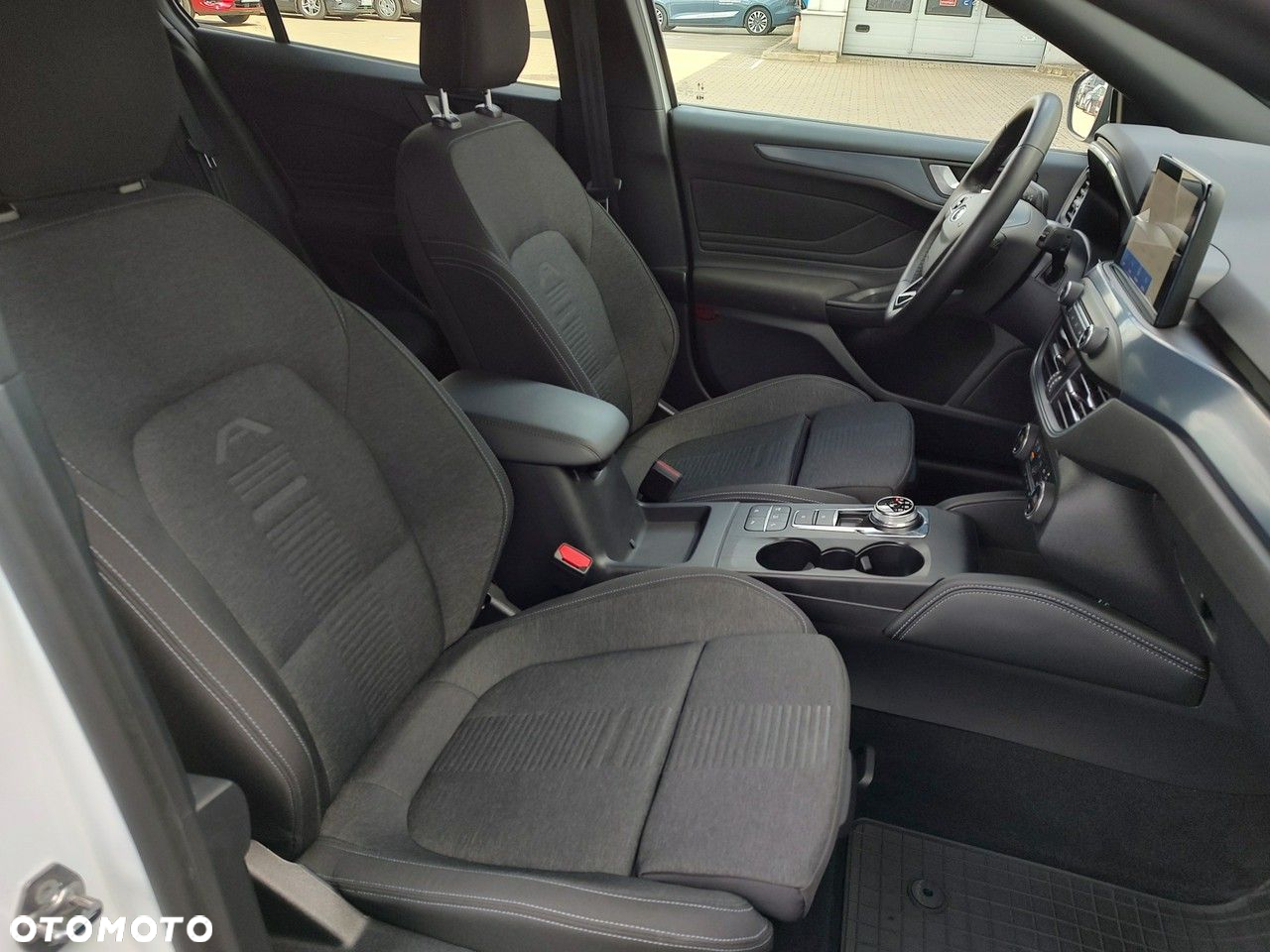 Ford Focus - 21