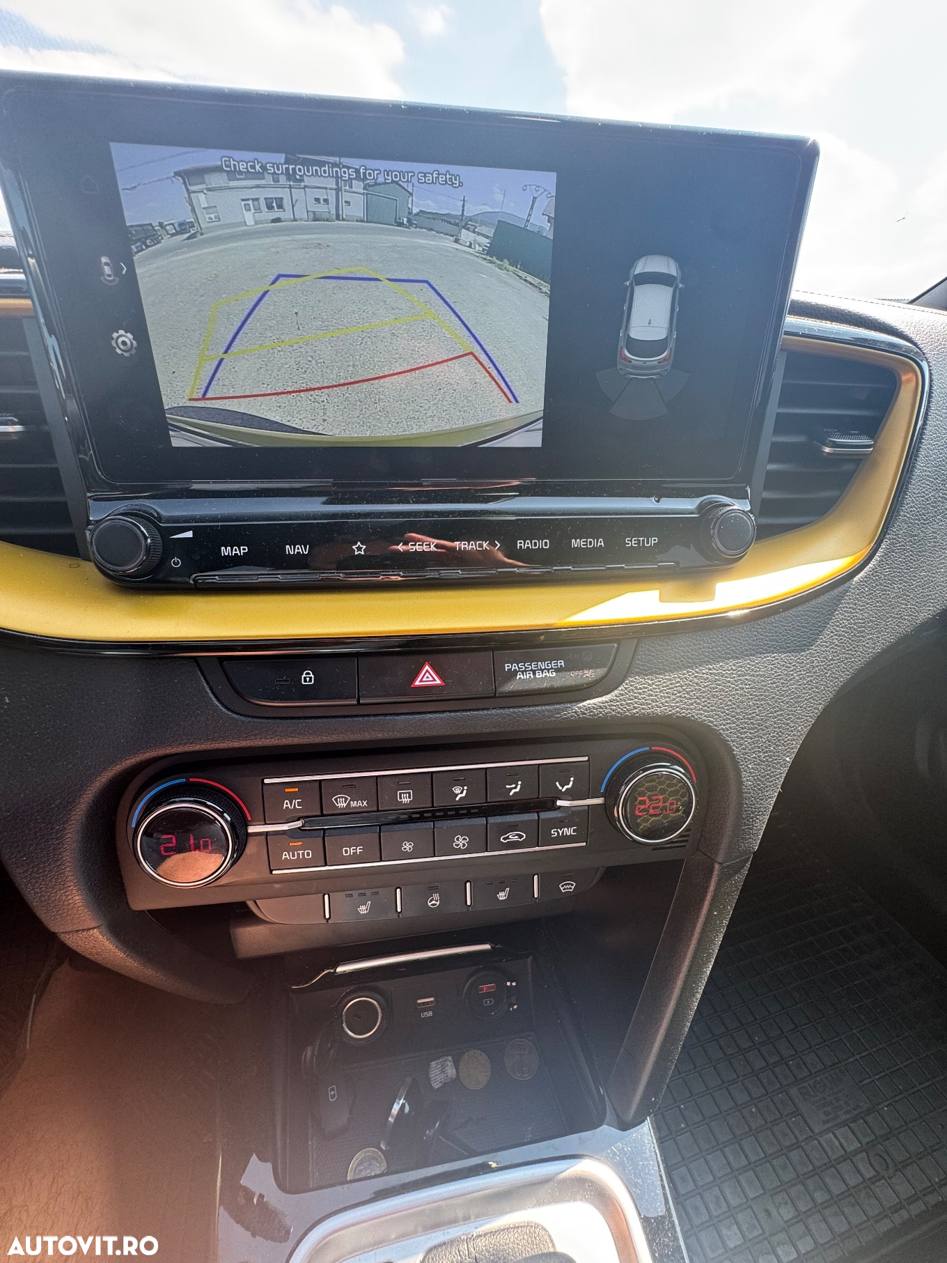 Kia XCeed 1.5 T-GDI MHEV 7DCT City+ - 8