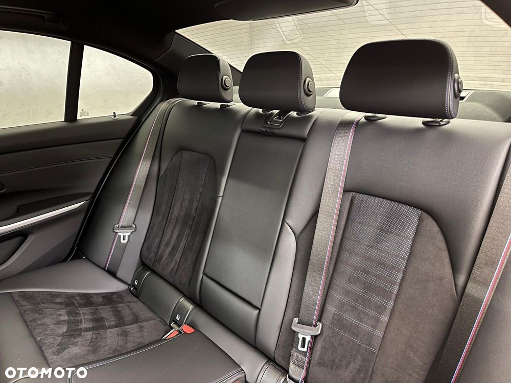 BMW Seria 3 - 31
