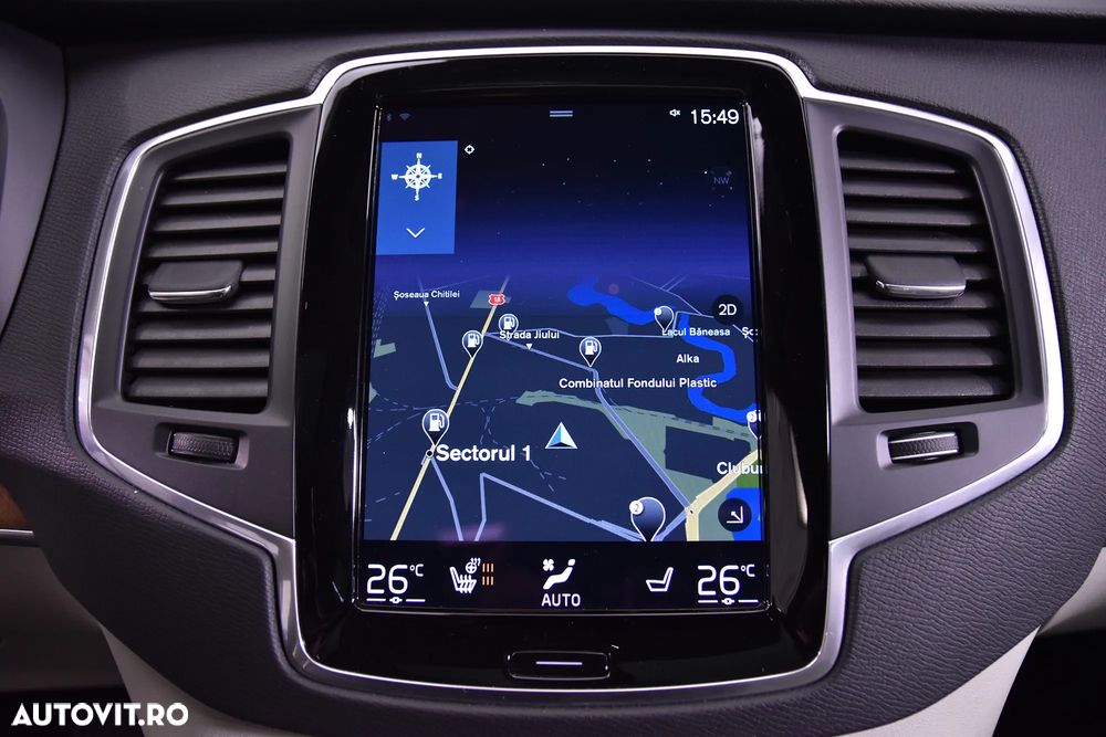 Volvo XC 90 D5 AWD Momentum - 22