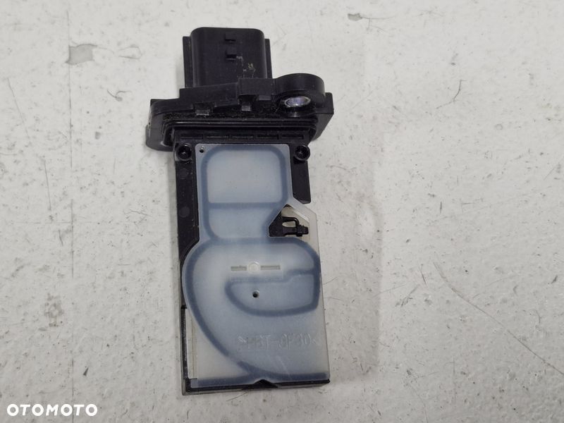 RENAULT MASTER III 3 LIFT IV 4 2.3 DCI PRZEPŁYWOMIERZ POWIETRZA 226800472R - 1