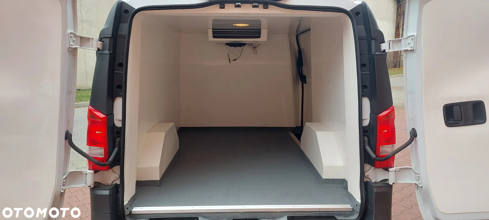 Mercedes-Benz Vito L2 - 11