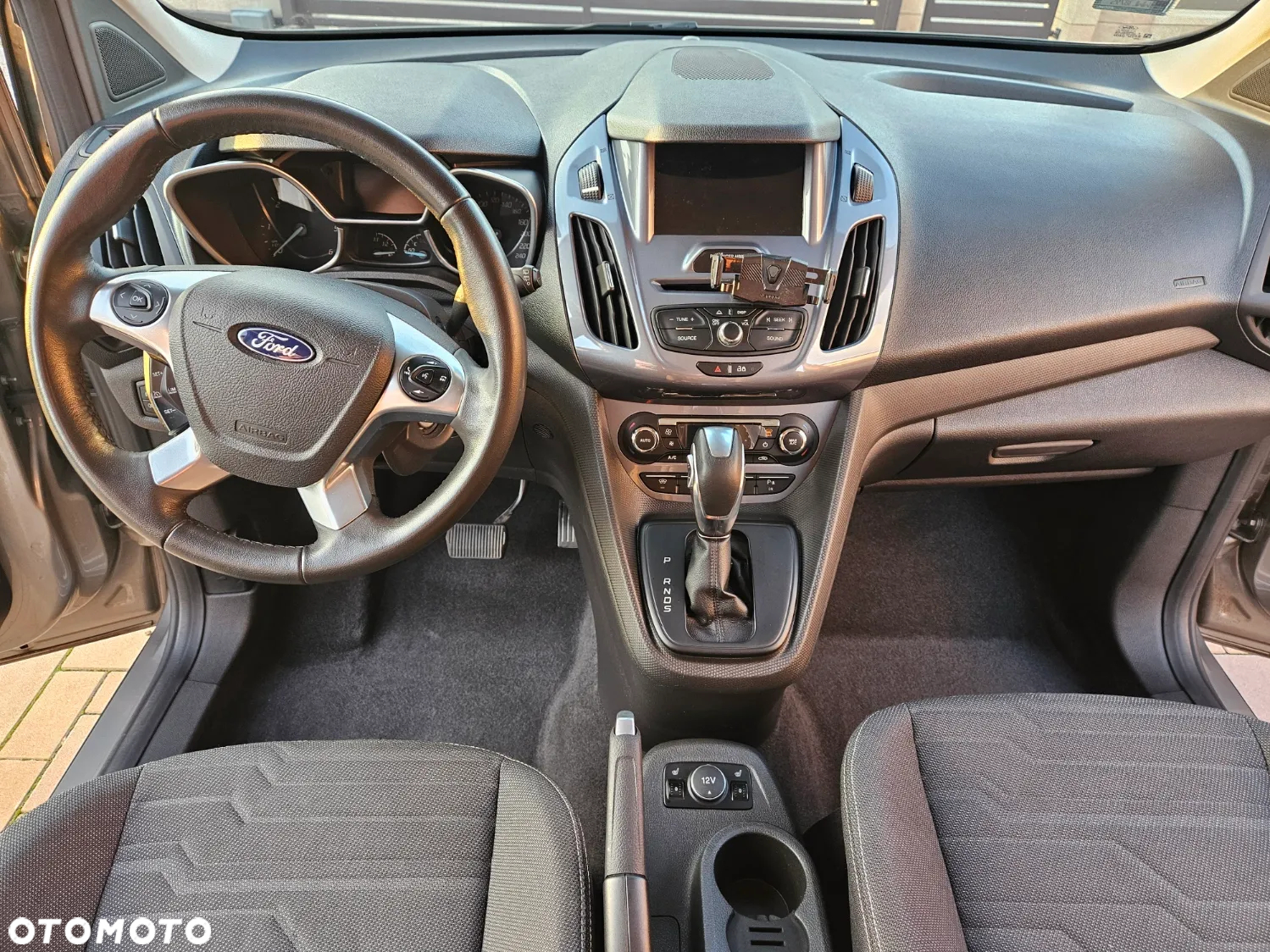 Ford Tourneo Connect Gr 1.5 TDCi Titanium PowerShift - 9
