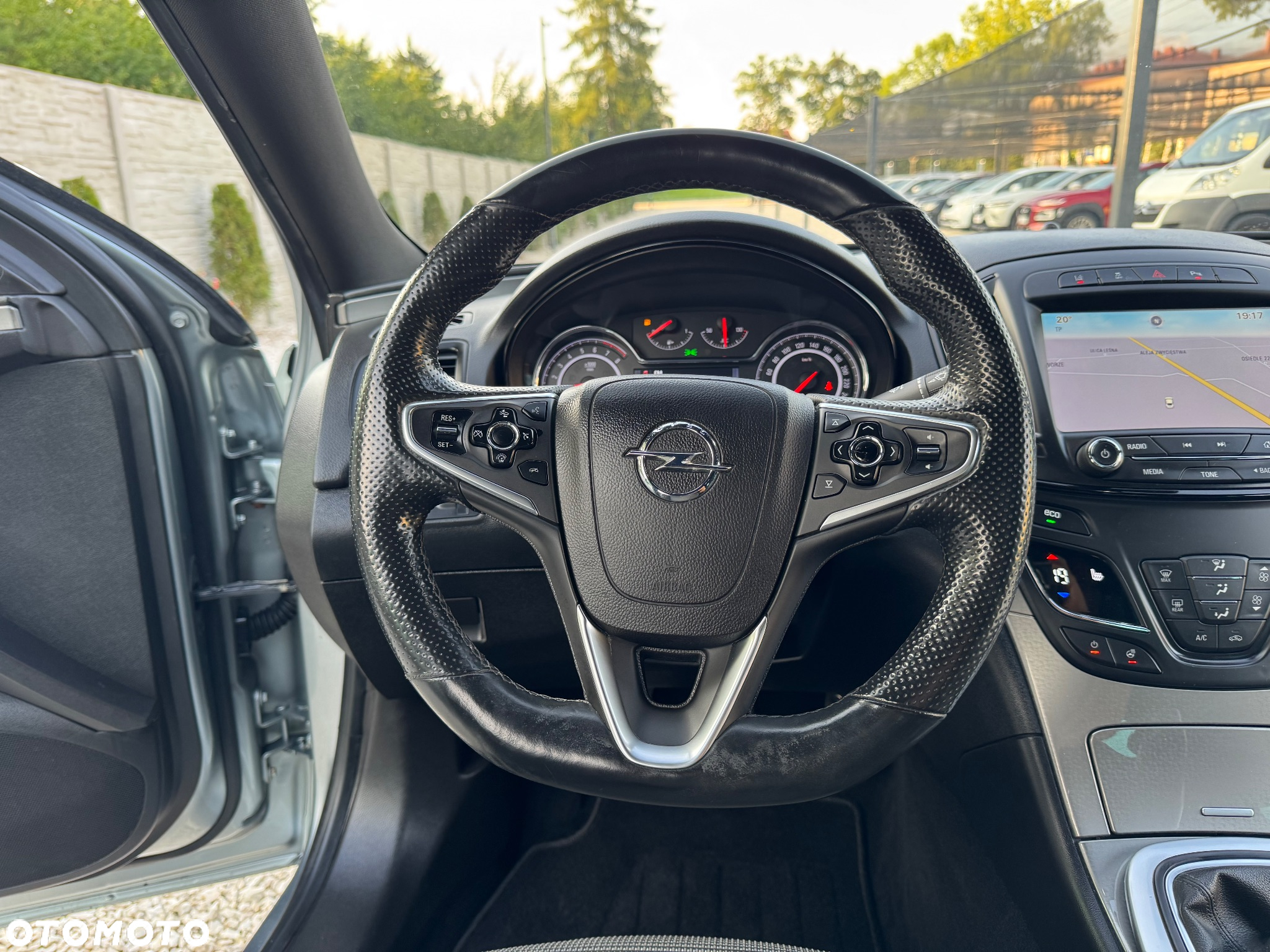 Opel Insignia 1.4 T Cosmo S&S - 38