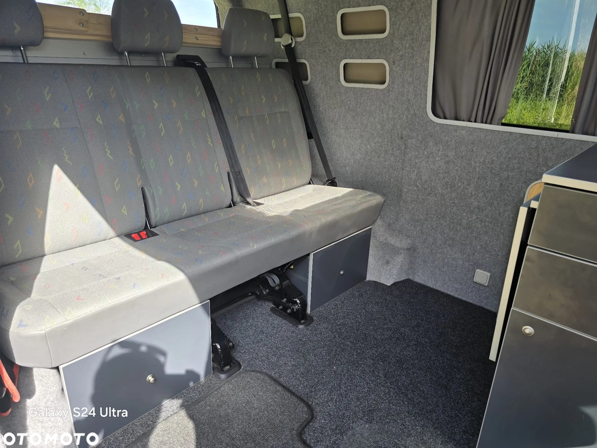 Volkswagen Transporter - 8