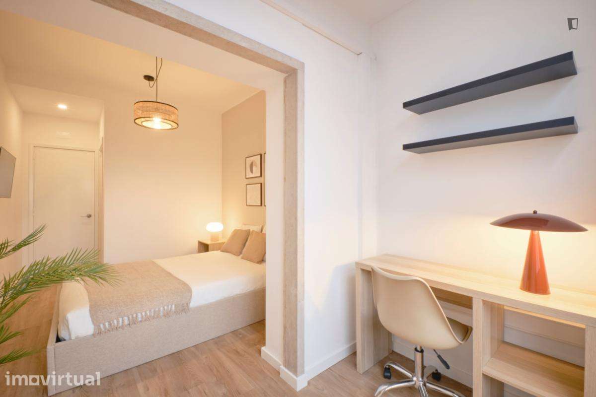 Quarto - localizado em Campolide Lisbon - Grande imagem: 4/37