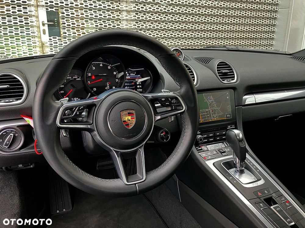 Porsche 718 Boxster - 12