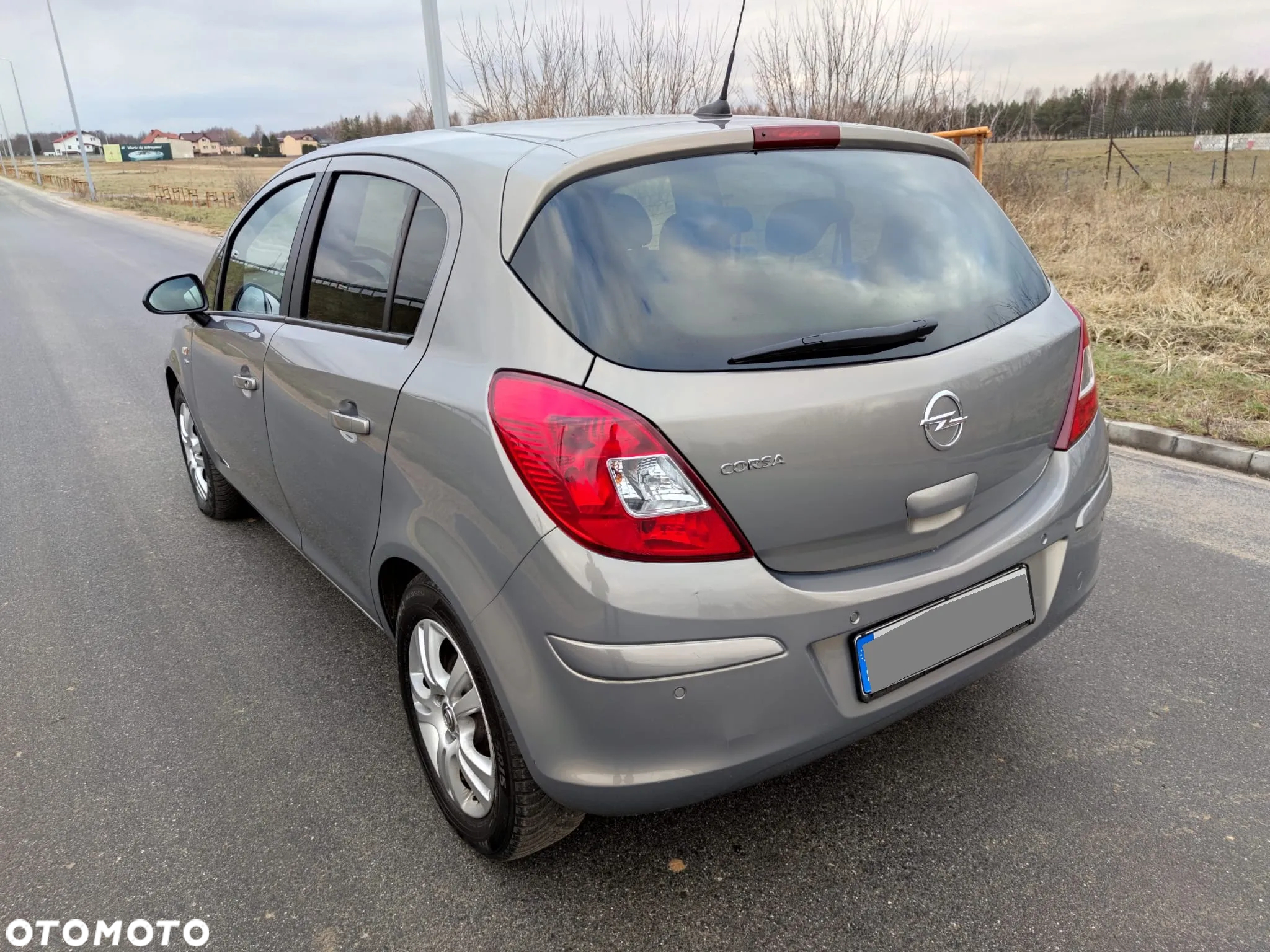 Opel Corsa 1.4 16V Color Edition - 8