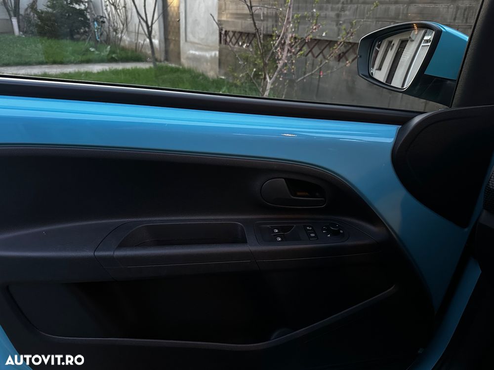 Volkswagen up! 32.3 kWh - 13