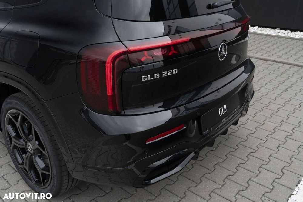 Mercedes-Benz GLB - 30