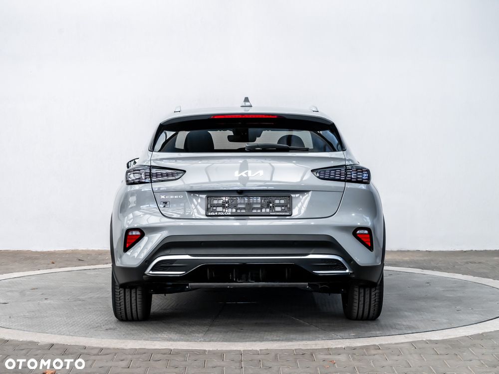 Kia XCeed 1.6 T-GDI Tribute DCT - 5