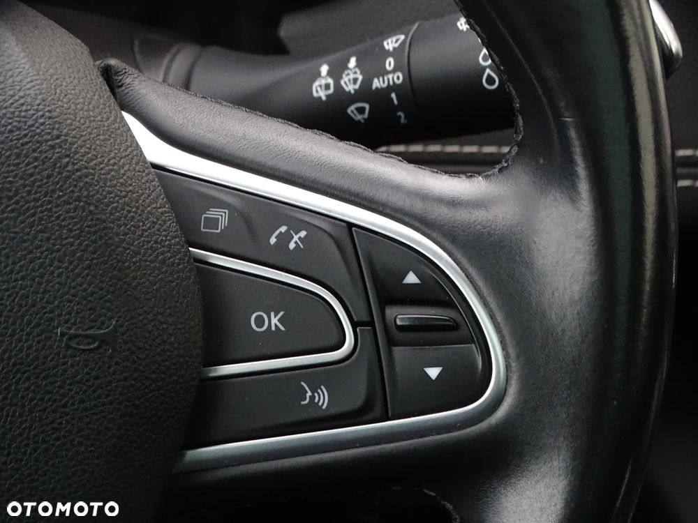 Renault Scenic TCe 140 GPF INTENS - 10