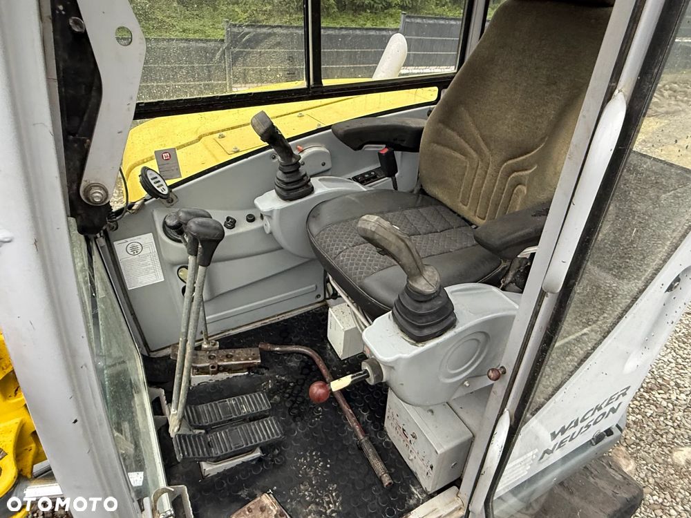 Wacker Neuson * Sprowadzona * Wacker Neuson 8003 * 3 x Ramiona * Bardzo Dobry Stan - 13