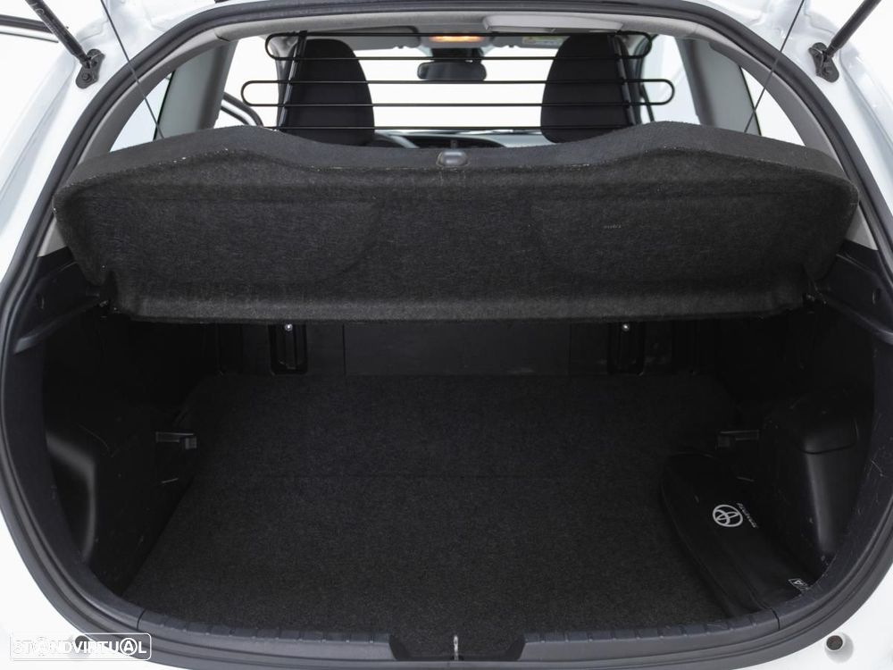 Toyota Yaris bizz 1.4 D-4D c/IVA - 10