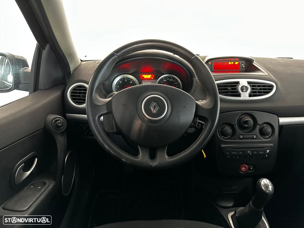 Renault Clio Break 1.5 dCi Dynamique - 15