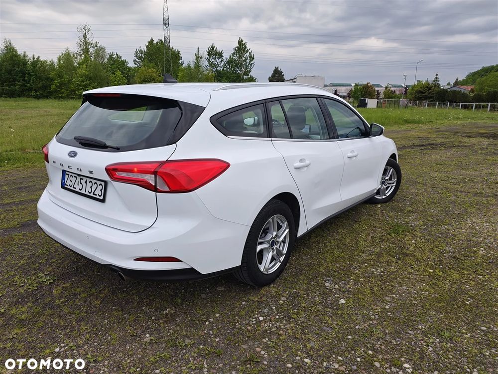 Ford Focus 1.5 EcoBlue Start-Stopp-System COOL&CONNECT - 8
