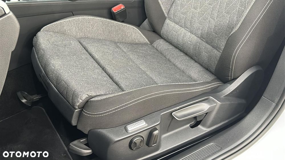 Volkswagen Passat 1.5 TSI EVO Business - 18