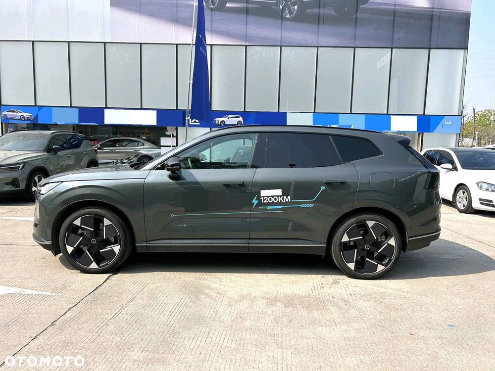 Volvo XC 70 - 4