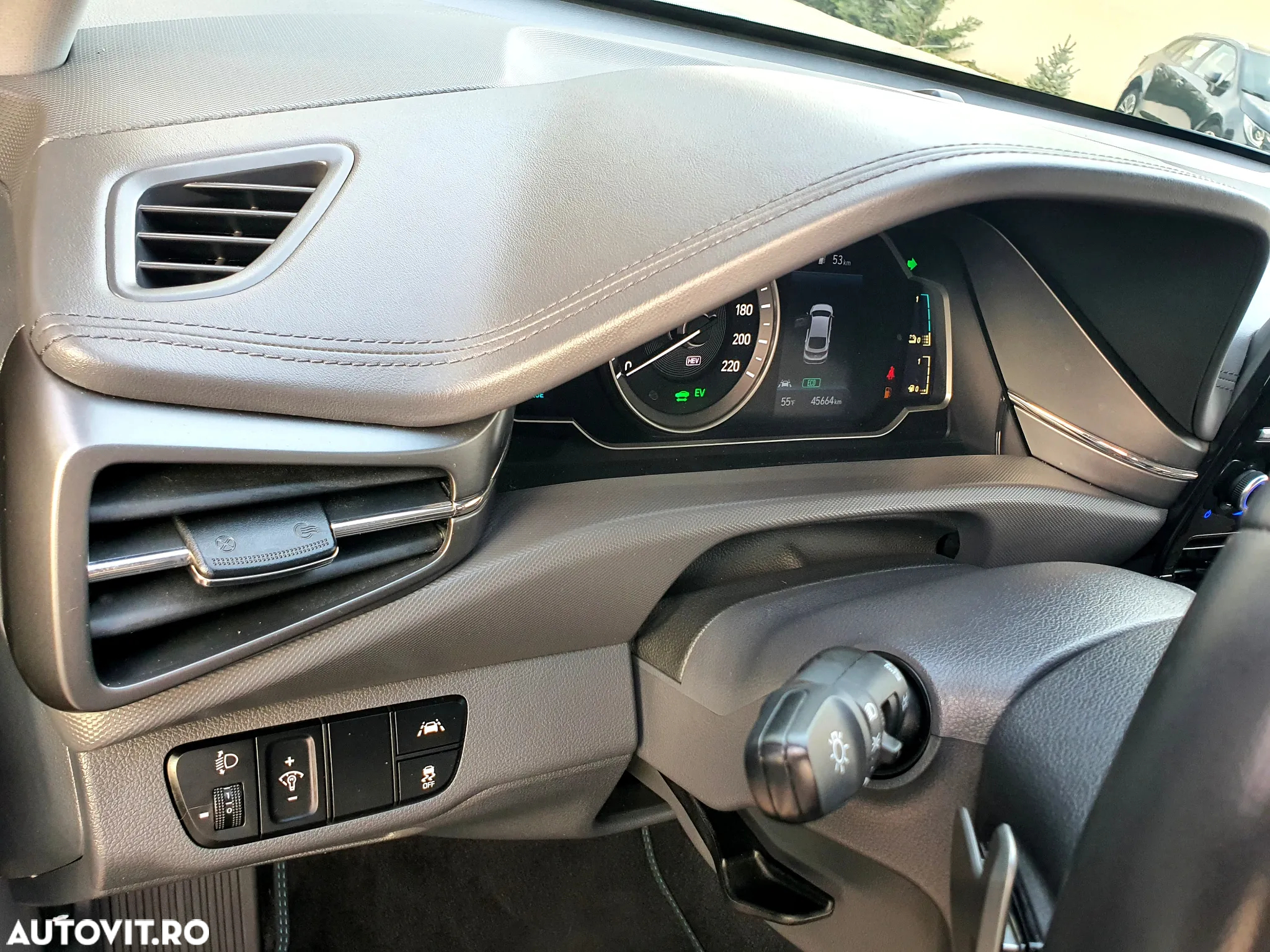 Hyundai IONIQ Plug-in-Hybrid 1.6 GDI Style - 12