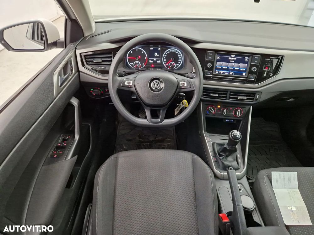 Volkswagen Polo 1.6 TDI SCR Comfortline - 6
