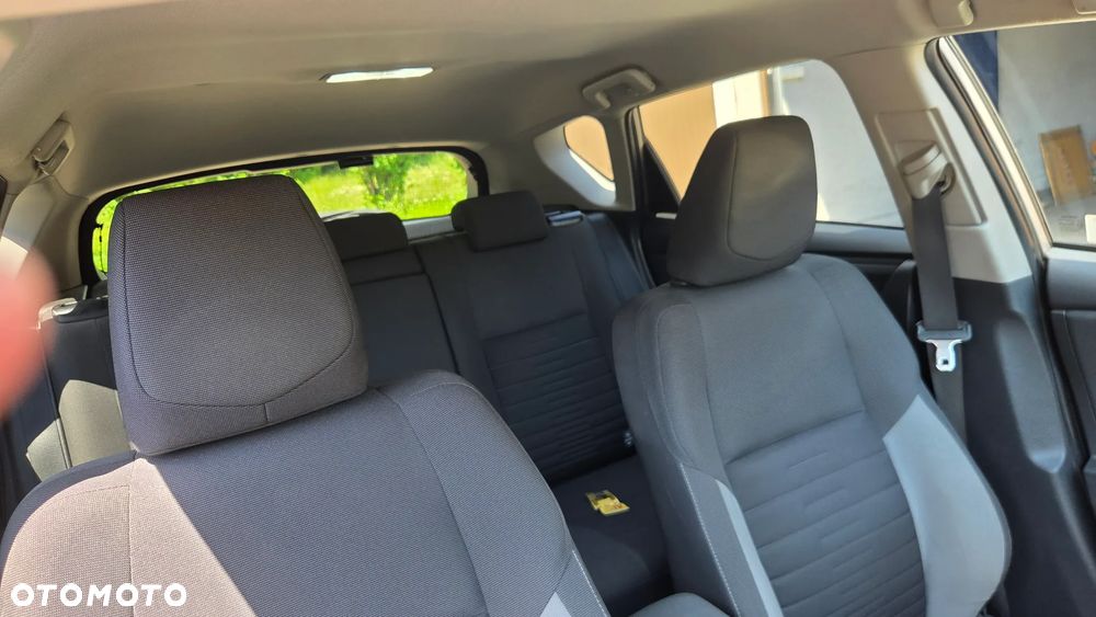 Toyota Auris 1.6 Premium Comfort - 16