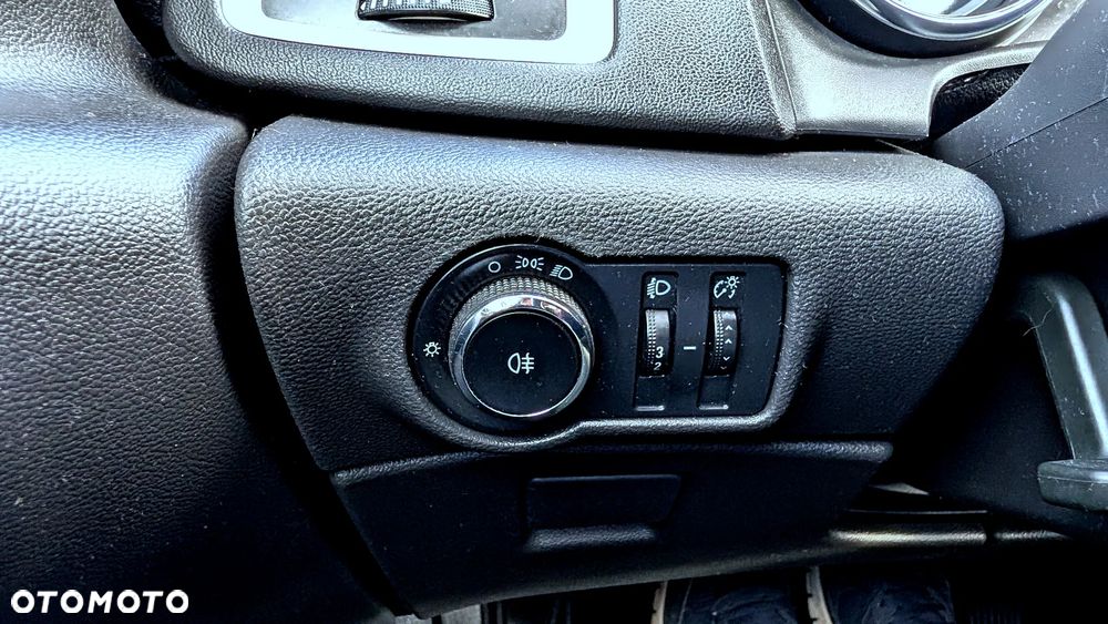 Opel Astra - 36