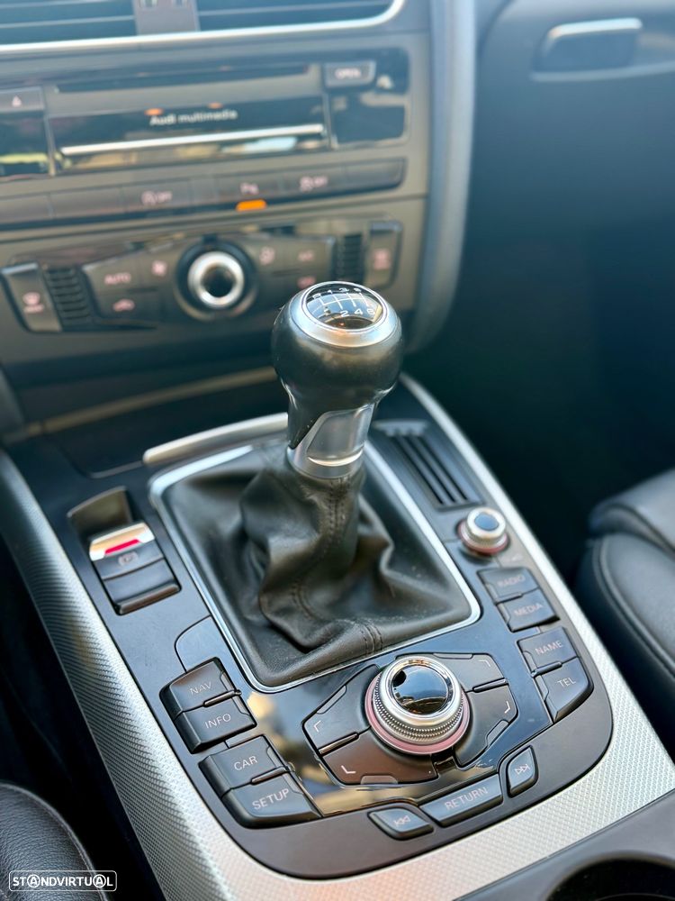 Audi A4 2.0 TDI S-line - 17