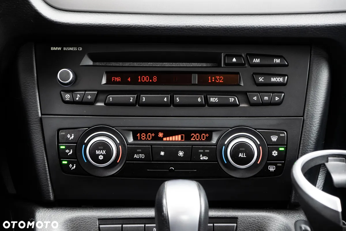 BMW X1 - 15